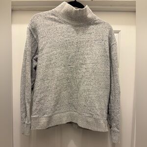 Abercrombie & Fitch | Heather Gray Pullover Size Small